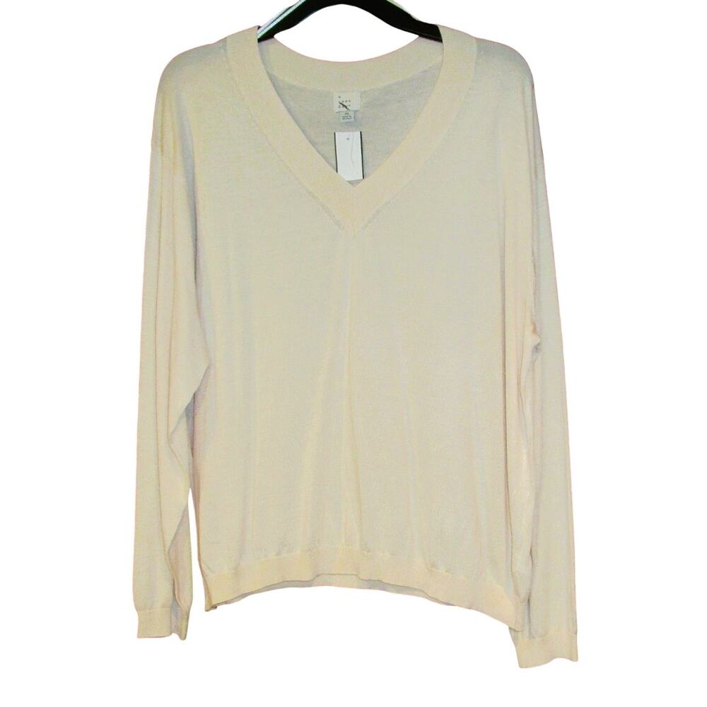 A New Day Women's Beige V-Neck Sweater Size XL Lightweight Knit Pullover Preppy
